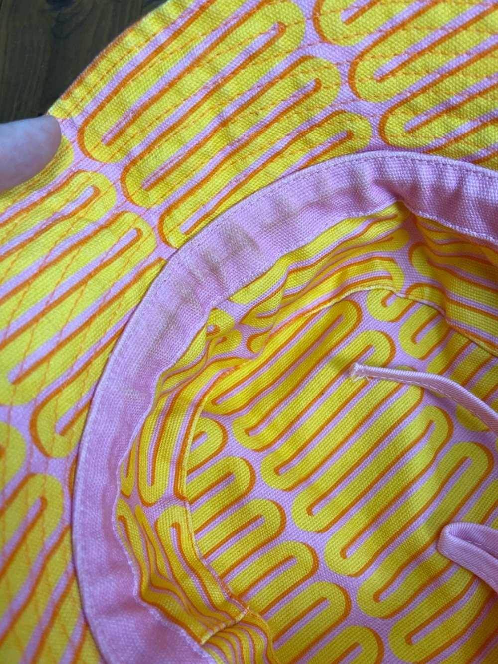 Drunk elephant Womens bucket hat bright colorful design - Picture 6 of 6